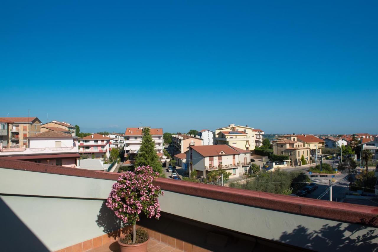 Bed and Breakfast Via Del Mare Ланчиано Экстерьер фото